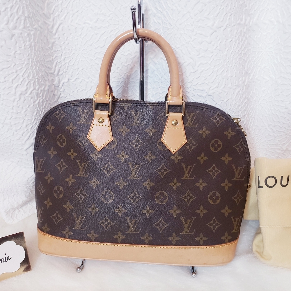 🌹SOLD🌹Authentic Louis Vuitton Alma PM